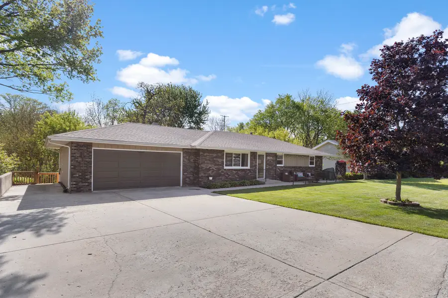 9825 Debbie Lane, Machesney Park, IL 61115 - #2