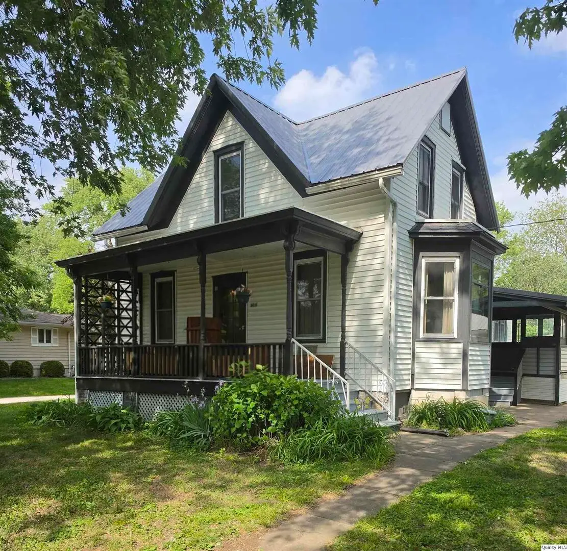 304 W Third St., Golden, IL 62339 - #1