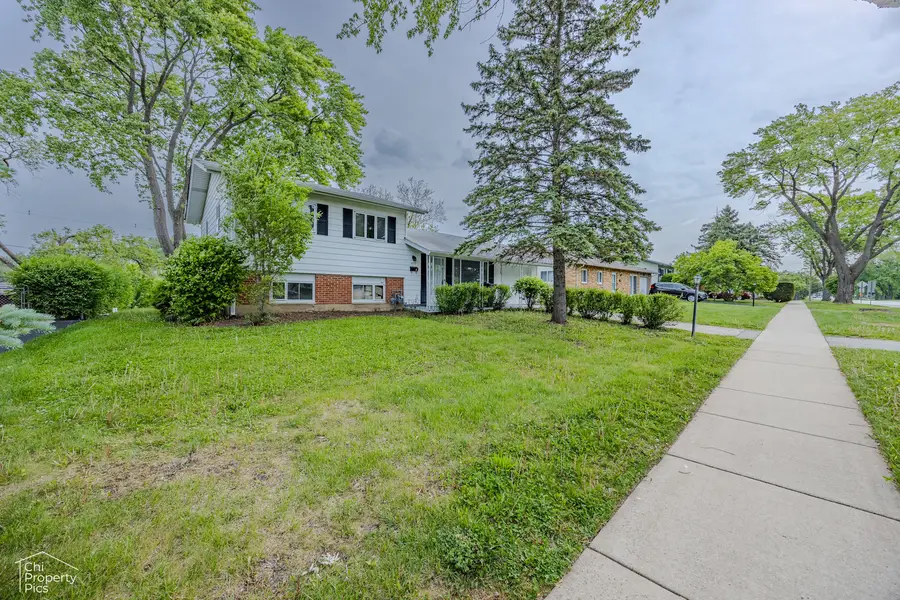430 Bode Road, Hoffman Estates, IL 60169 - #3