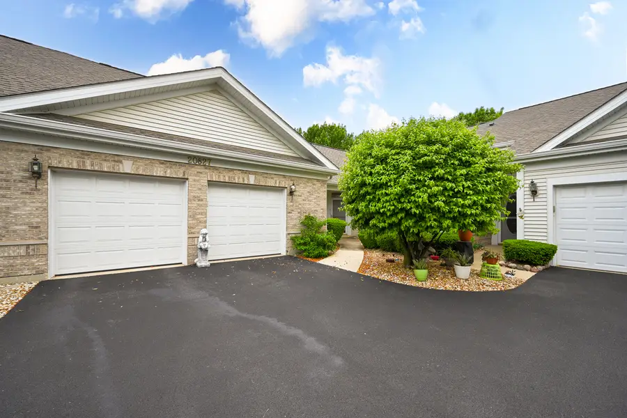 20827 W Honeysuckle Court, Plainfield, IL 60544 - #2