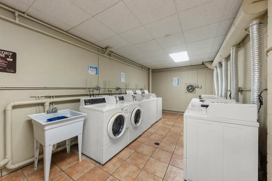 1043 S York Road #309, Bensenville, IL 60106 - #2