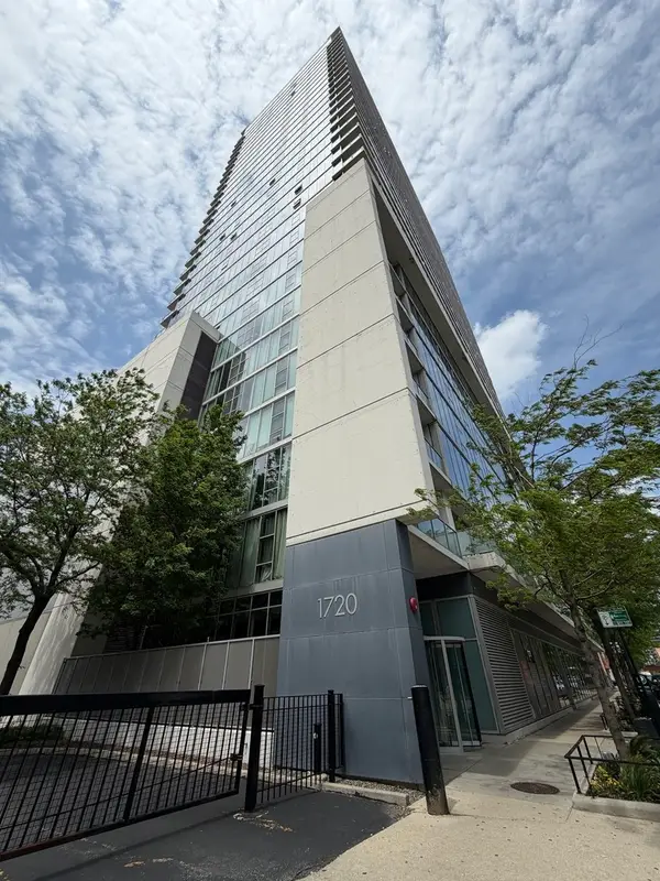 1720 S Michigan Avenue #1013, Chicago, IL 60616