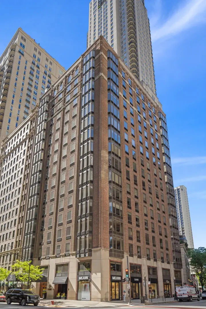 40 E Delaware Place #1502, Chicago, IL 60611 - #1