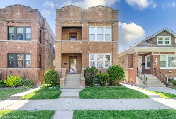 4146 N Marmora Avenue, Chicago, IL 60634