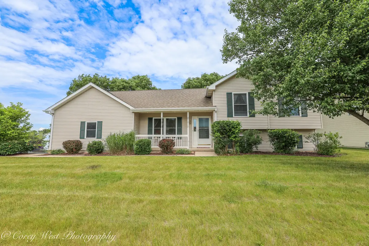 480 N Aspen Drive, Cortland, IL 60112 - #1