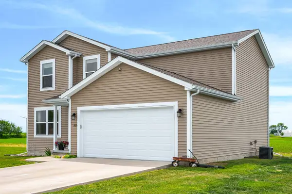 509 Maitland Drive, Carlock, IL 61725