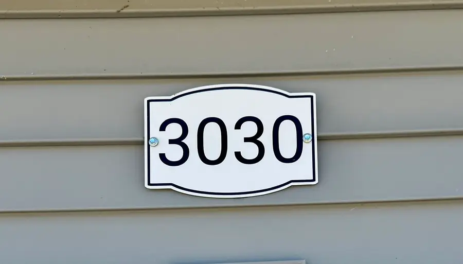3030 Stillwater Landing #102, Urbana, IL 61802 - #2