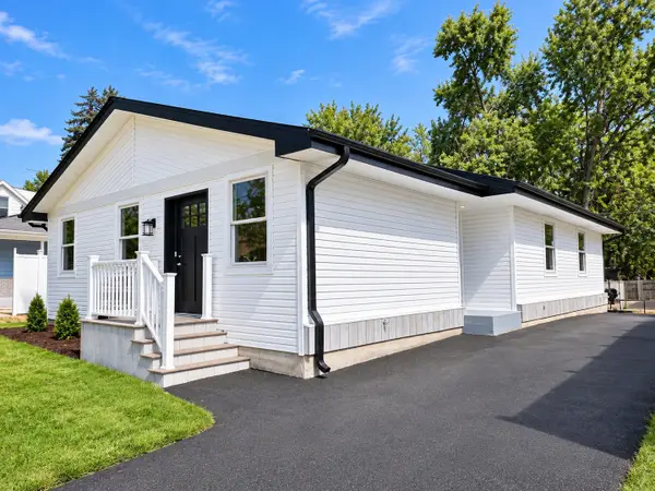 1025 S Ardmore Avenue, Villa Park, IL 60181