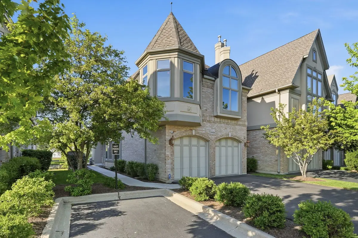 1406 W Rue Paris Place, Inverness, IL 60067 - #1