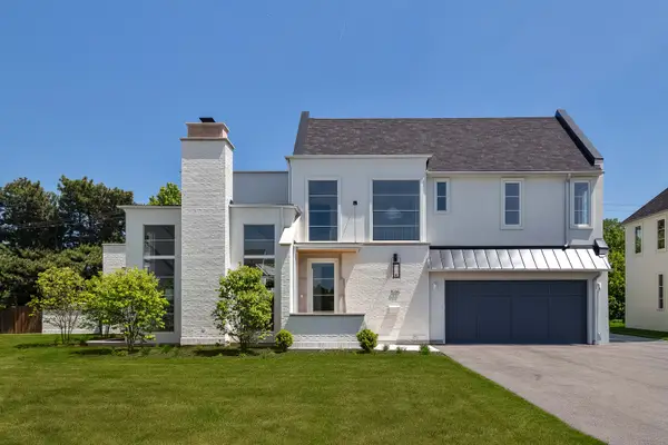 535 Kensington Court, Hinsdale, IL 60521