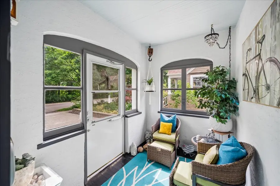 829 Saint Johns Avenue, Highland Park, IL 60035 - #3