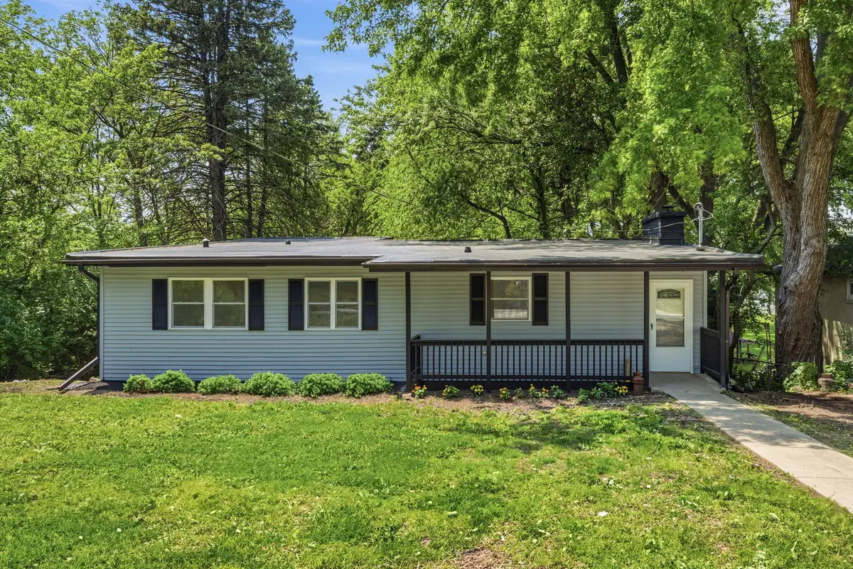 1302 S Lawler Avenue, Lombard, IL 60148 - #1