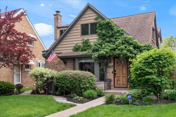 4947 Estes Avenue, Skokie, IL 60077