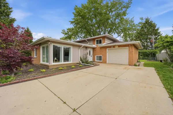5 S Waterman Avenue, Arlington Heights, IL 60004