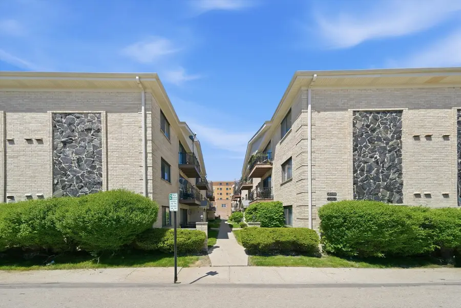 7204 W Cortland Street #205, Elmwood Park, IL 60707 - #2