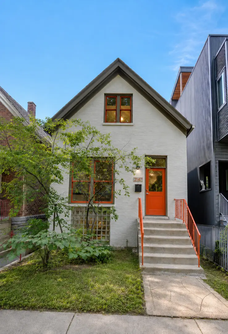 2147 N Claremont Avenue, Chicago, IL 60647 - #1