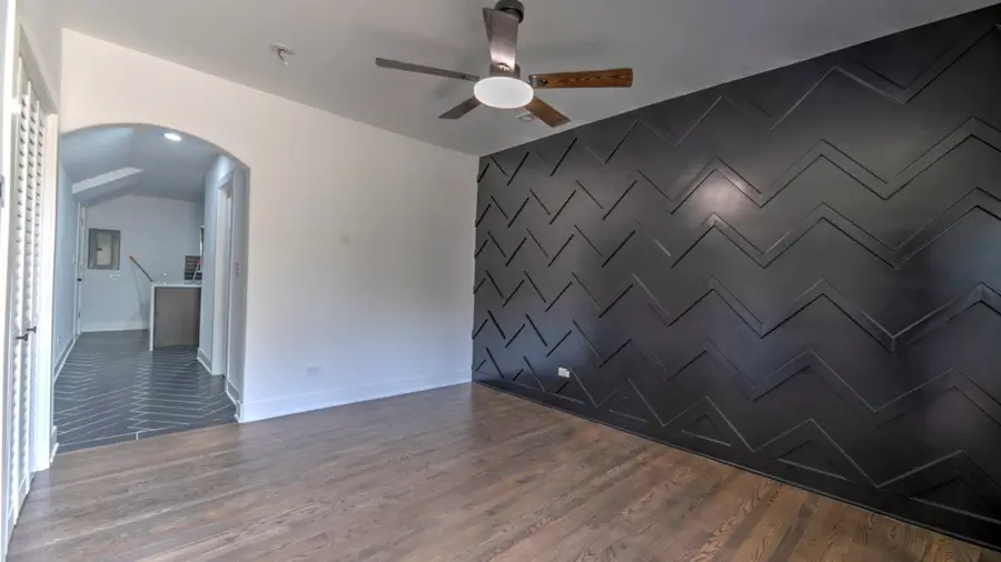 339 S Joliet Street, Joliet, IL 60436 - #3