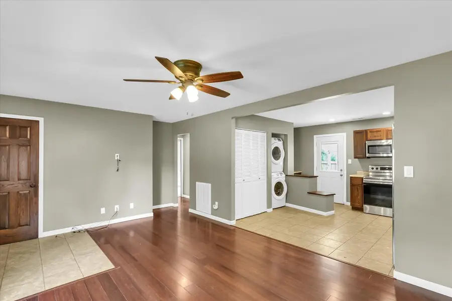 1313 Glendale Drive, Champaign, IL 61821 - #3