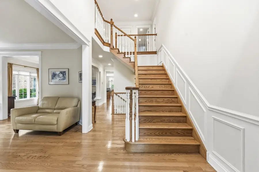 103 N Kennicott Avenue, Arlington Heights, IL 60005 - #3