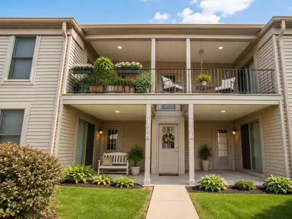 1796 Fayette Walk, Hoffman Estates, IL 60169