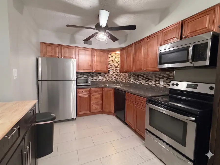 435 Cavalier Court #205C, West Dundee, IL 60118 - #2