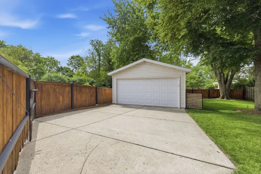 263 Hill Avenue, Glen Ellyn, IL 60137 - #2