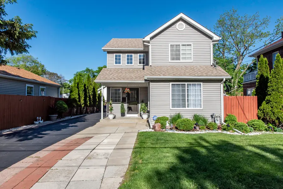 1615 N Sheridan Road, Waukegan, IL 60085 - #2