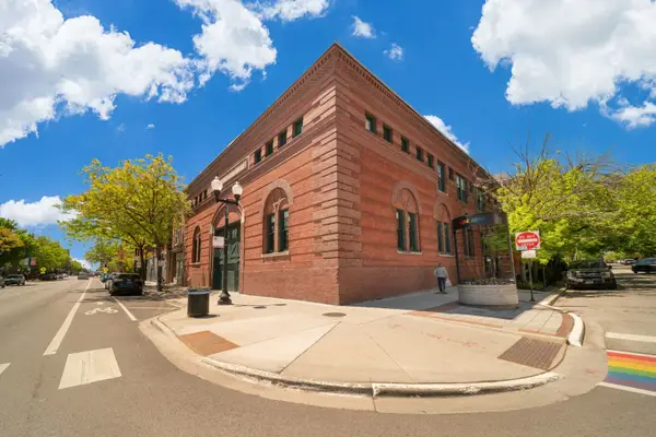 811 W Aldine Avenue #6S, Chicago, IL 60657