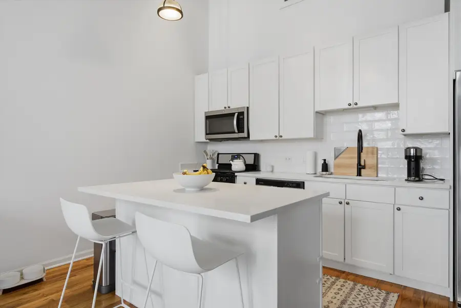 758 N Larrabee Street #514, Chicago, IL 60654 - #2