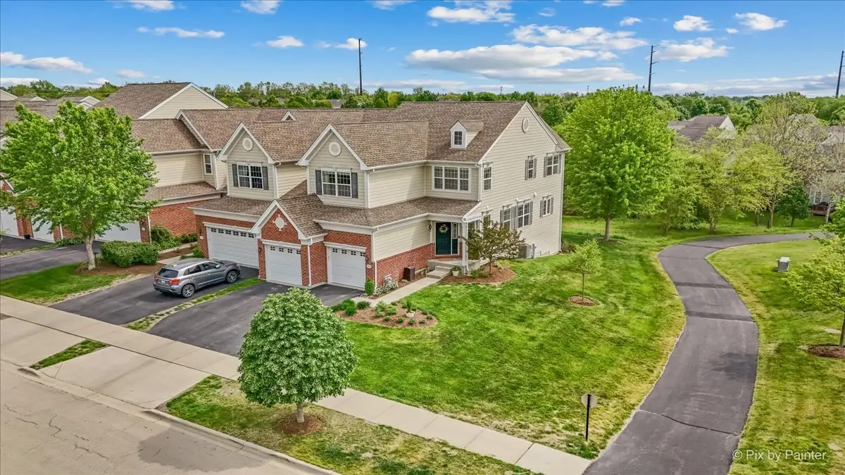 1131 Falcon Ridge Drive, Elgin, IL 60124 - #1