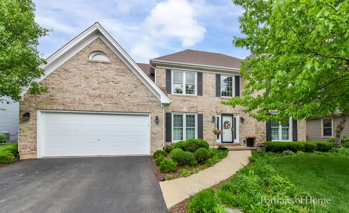 581 Tanager Lane, West Chicago, IL 60185 - #1
