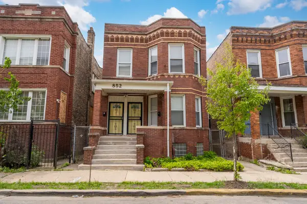 852 N Christiana Avenue, Chicago, IL 60651