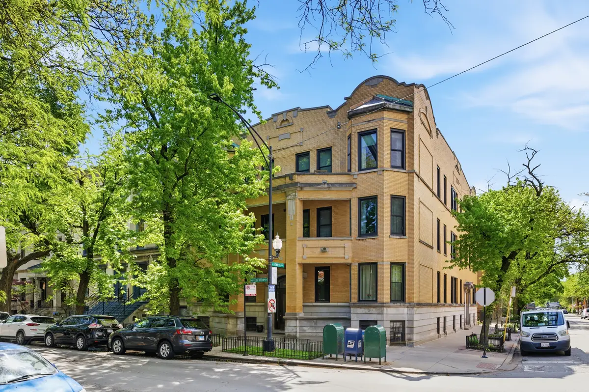 559 W Fullerton Parkway #1W, Chicago, IL 60614 - #1