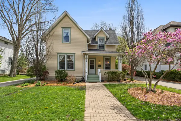 622 N Ridgeland Avenue, Oak Park, IL 60302
