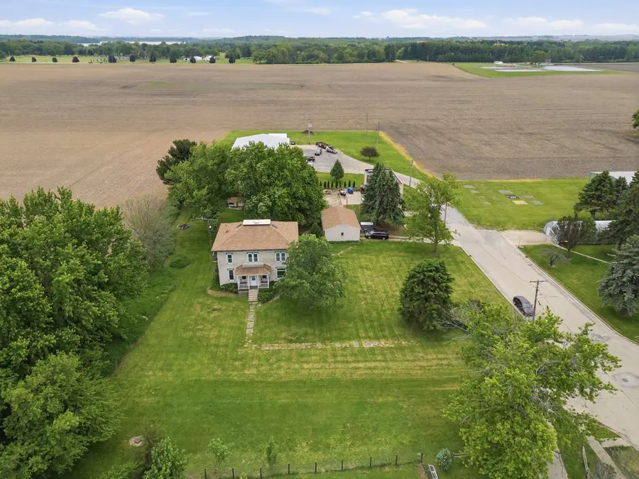 403 E Cherokee Avenue, Shabbona, IL 60550 - #2