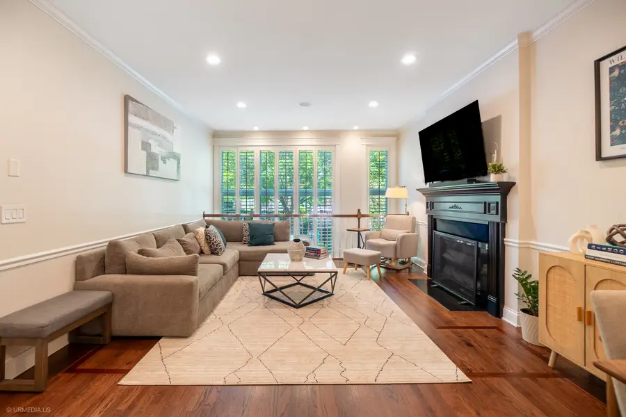 1541 W Montana Street #1, Chicago, IL 60614 - #3