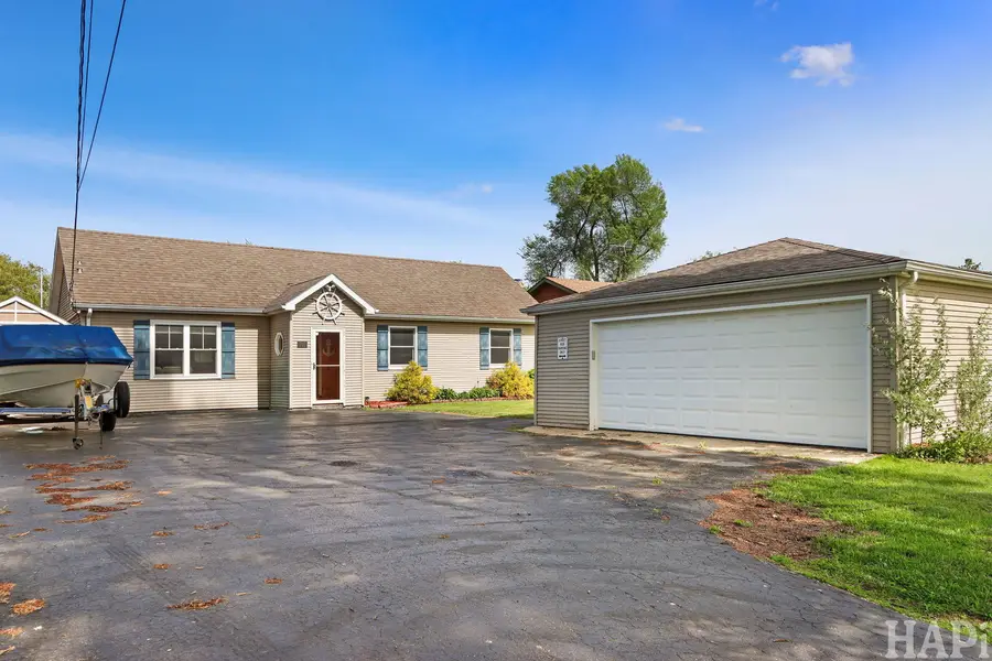 707 Kingston Boulevard, McHenry, IL 60050 - #3