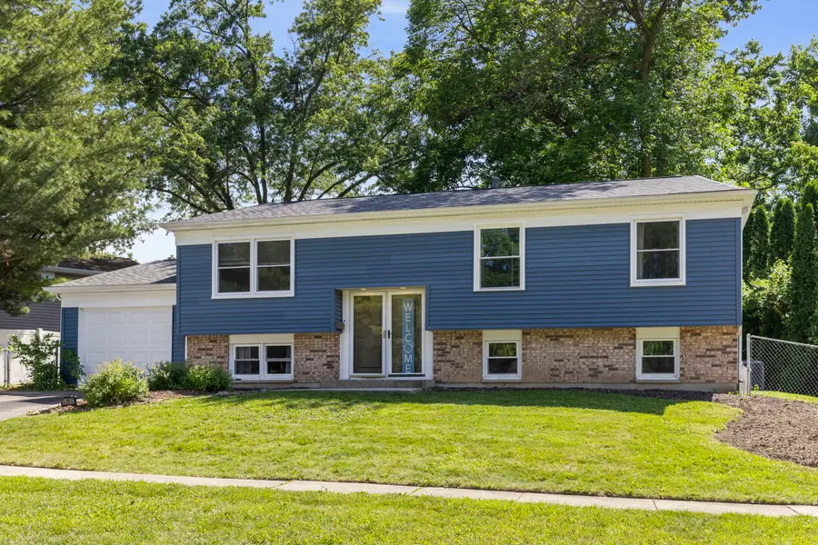 3005 Scenicwood Lane, Woodridge, IL 60517 - #2