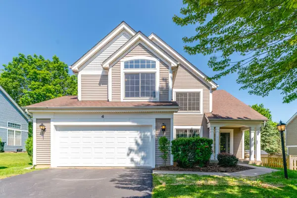 4 Deer Creek Court, Lake In The Hills, IL 60156