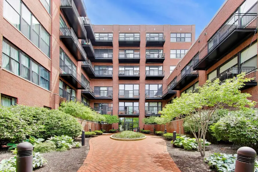 2323 W Pershing Road #327, Chicago, IL 60609 - #3
