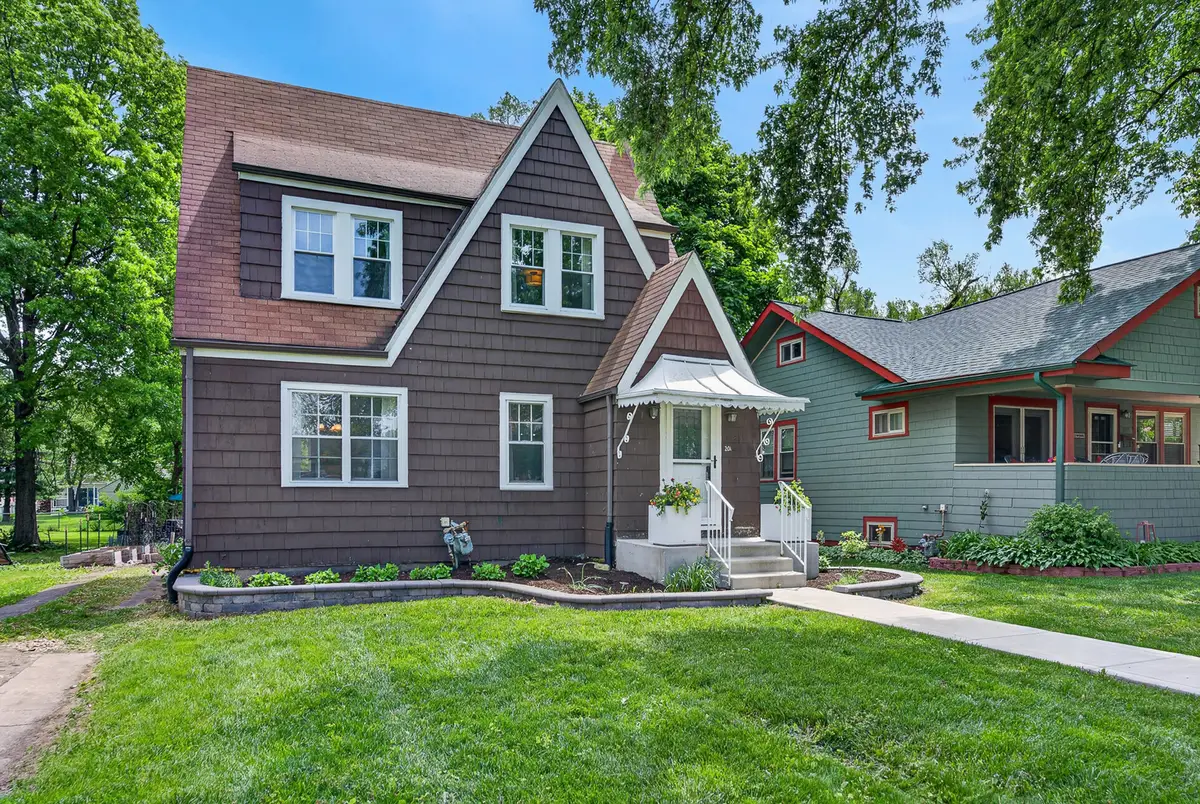 201 S Illinois Avenue, Villa Park, IL 60181 - #1