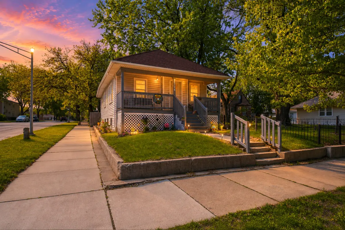 12124 S Edbrooke Avenue, Chicago, IL 60628 - #1
