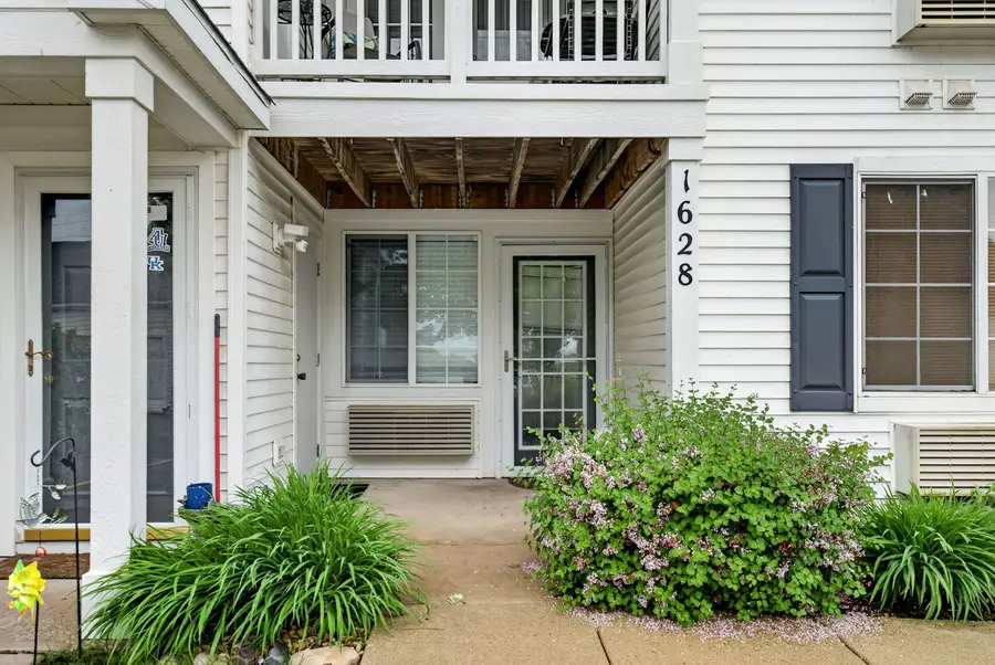 1628 Mcclure Road, Aurora, IL 60505 - #2