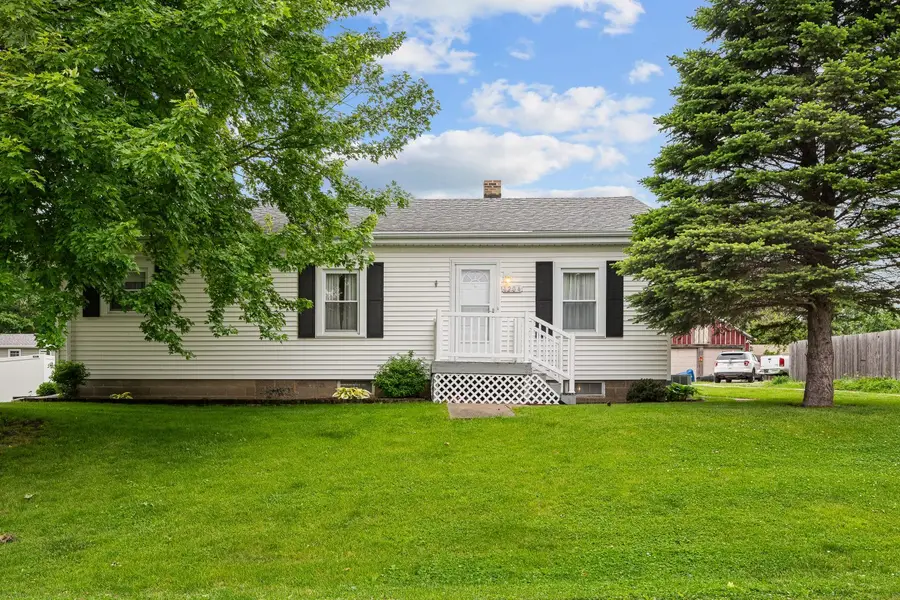 1204 6th Street, Orion, IL 61273 - #2