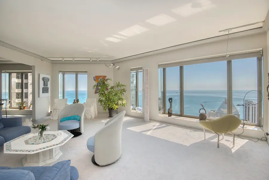 950 N Michigan Avenue #3702, Chicago, IL 60611 - #3
