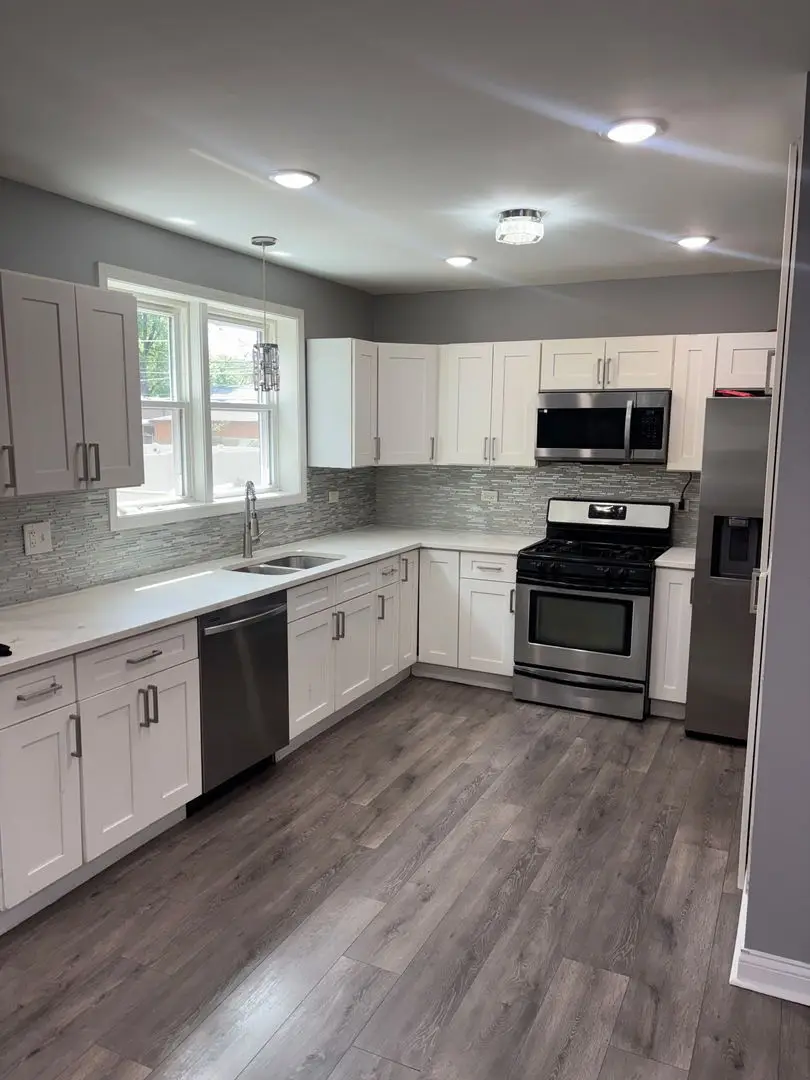 10944 S Wallace Street, Chicago, IL 60628 - #3