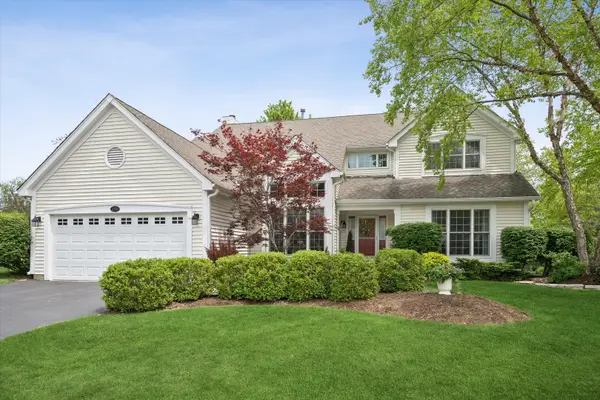 755 Warwick Court, Lake Zurich, IL 60047