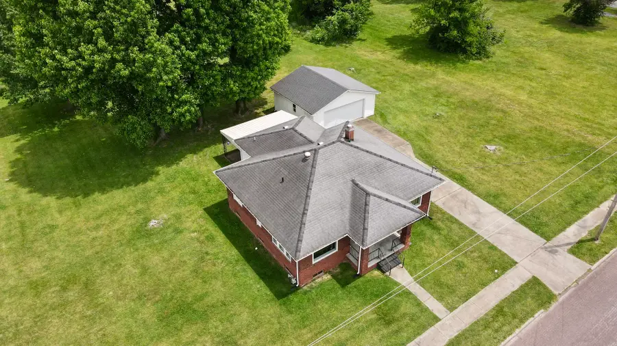 606 S Monroe Street, West Frankfort, IL 62896 - #3