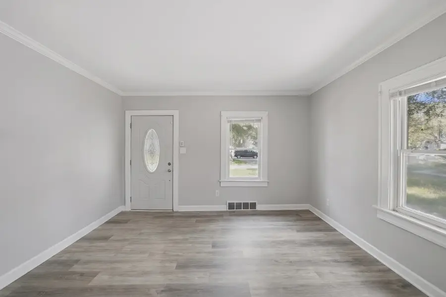 1235 River Drive, Calumet City, IL 60409 - #2