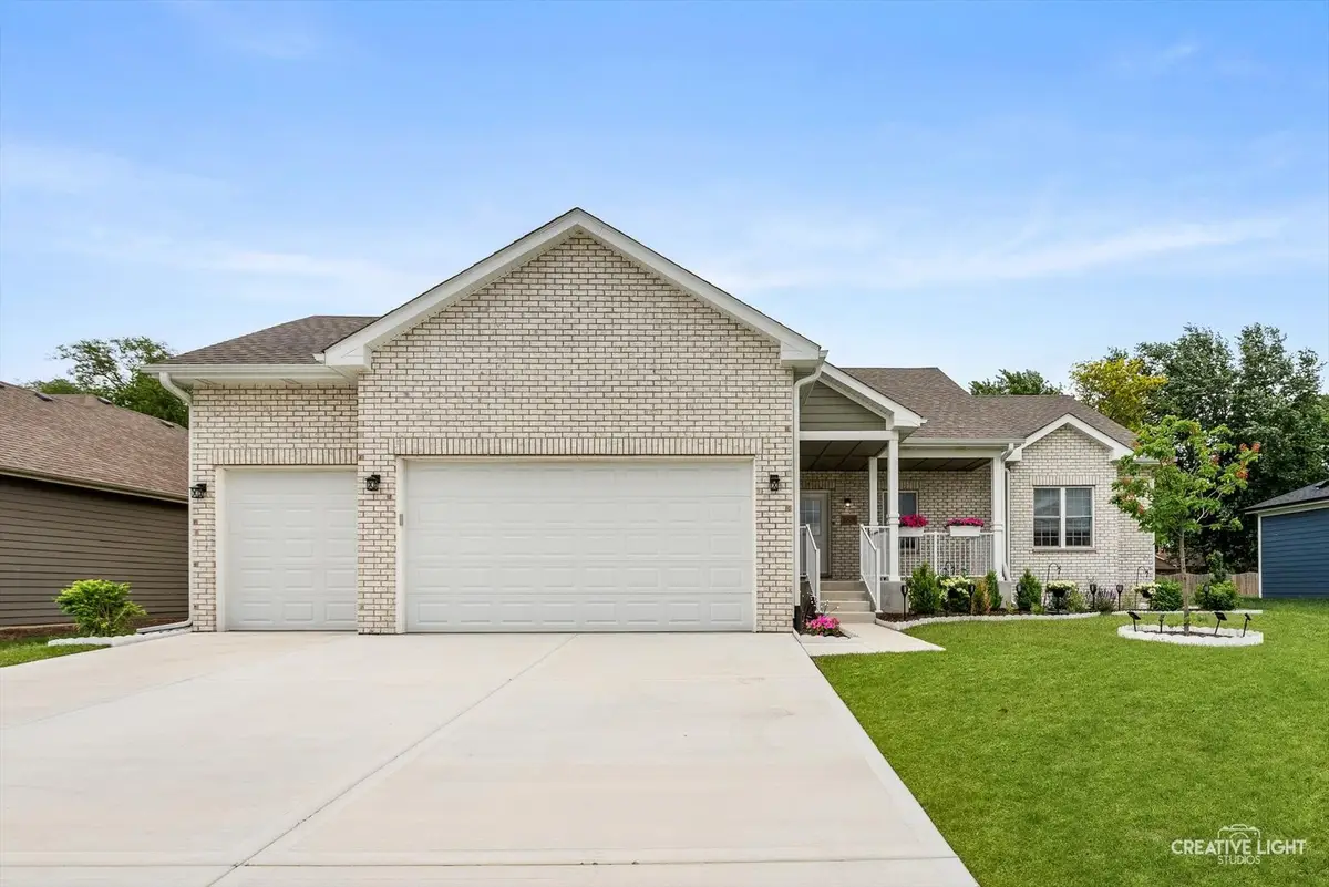 20929 Lakewoods Lane, Shorewood, IL 60404 - #1